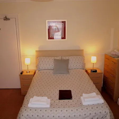 The Lonsdale Bed & Breakfast Scarborough
