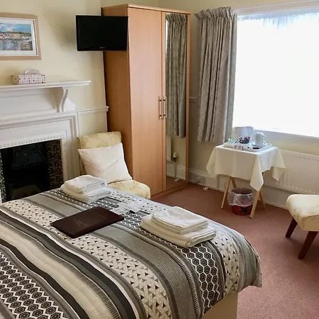 Bed & Breakfast The Lonsdale Scarborough