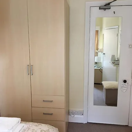 Bed & Breakfast The Lonsdale *