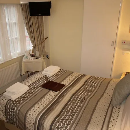 The Lonsdale Bed & Breakfast Scarborough